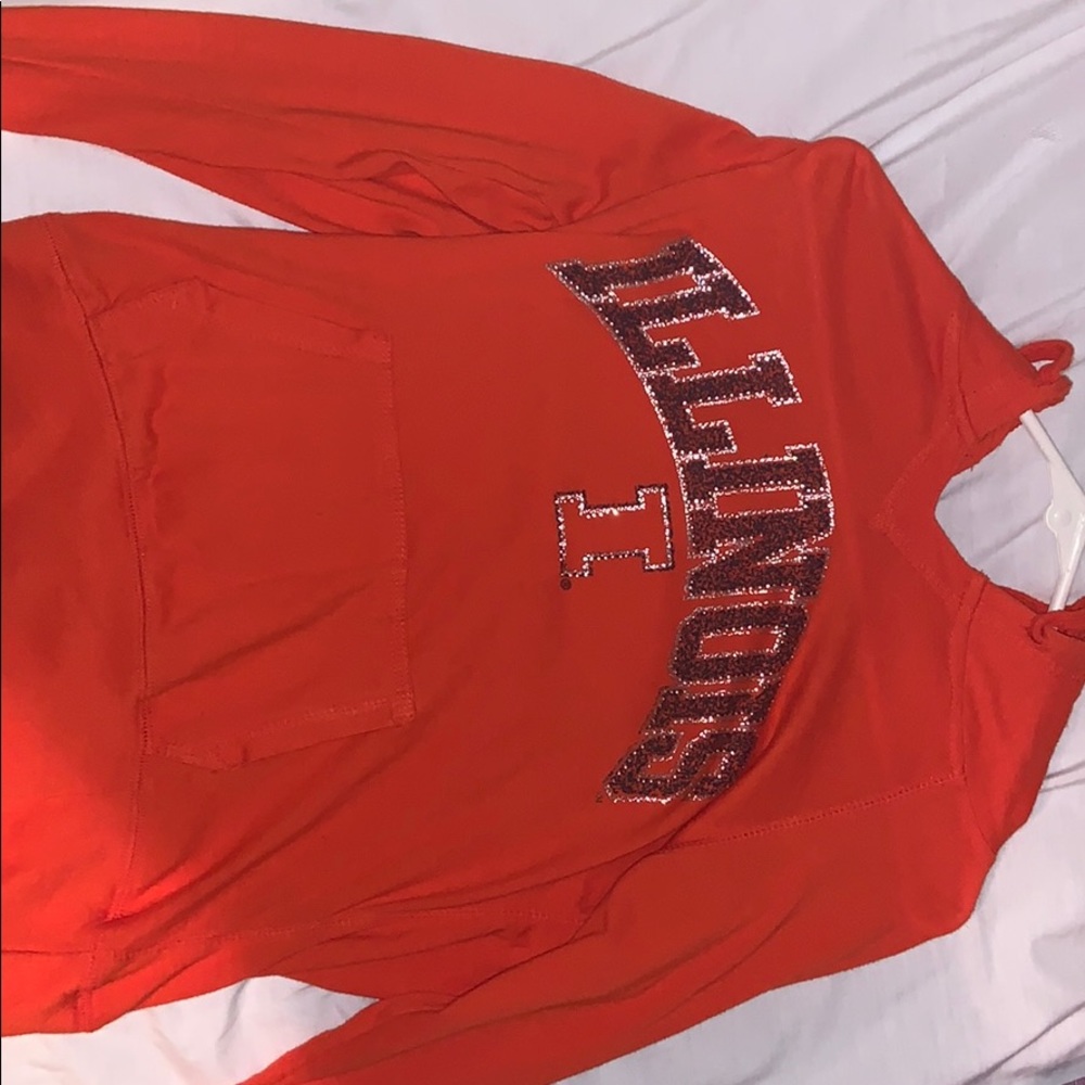 sweatshirt